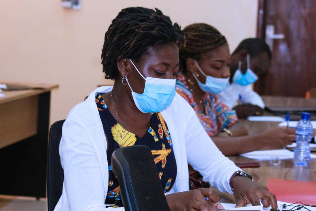 LITHASE's tweet photo. Atelier :Faire face aux masculinitées mititarisées. WILPF/RDC avec la Vice-Présidente Lisette Mavungu https://t.co/11pZ7NJlRY