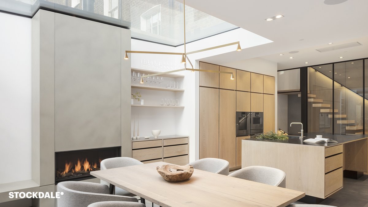 StockdaleUK's tweet image. Beautiful Nordic feel to this family home we worked on with @MichaelisBoyd & @StructureMode.
#quantitysurveyor #qs #nordic #homedecor #interiordesign #openplan #skylight