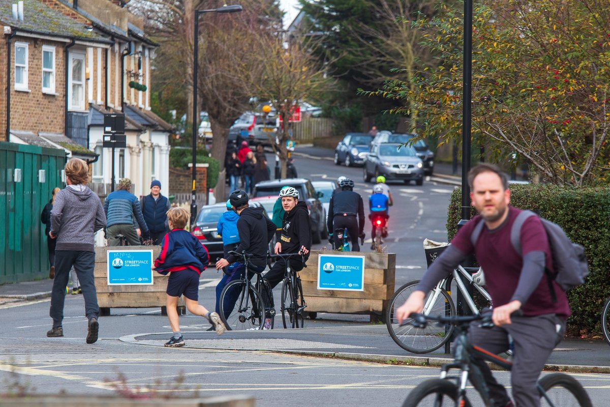 AndrewSeeds's tweet image. Be More Dulwich Square...