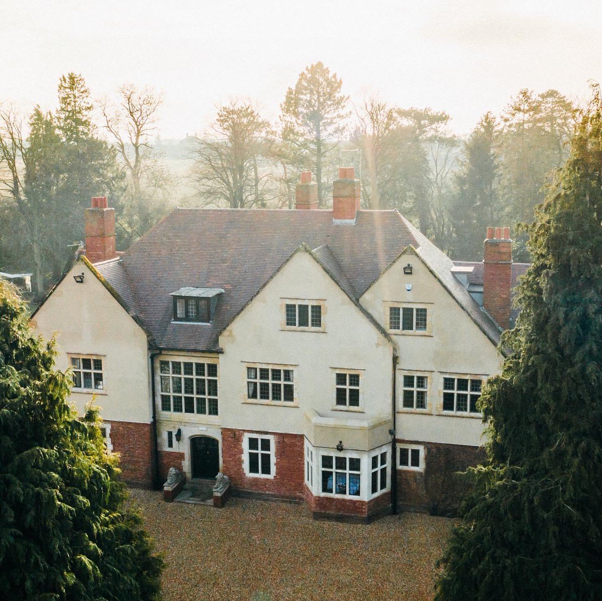 We achieved practical completion at Plum Park Hotel in early December. The wedding venue will reopen for viewings as soon as the pandemic rules permit. For further info visit plumpark.co.uk Thanks to <a href="/lamassociatesuk/">LAM Associates (UK) Ltd</a> <a href="/JamesMackint0sh/">James Mackintosh</a>