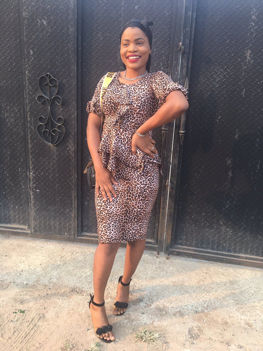 Adewealthlg's tweet photo. Auntyade herself https://t.co/Beq2Hh5Nx6