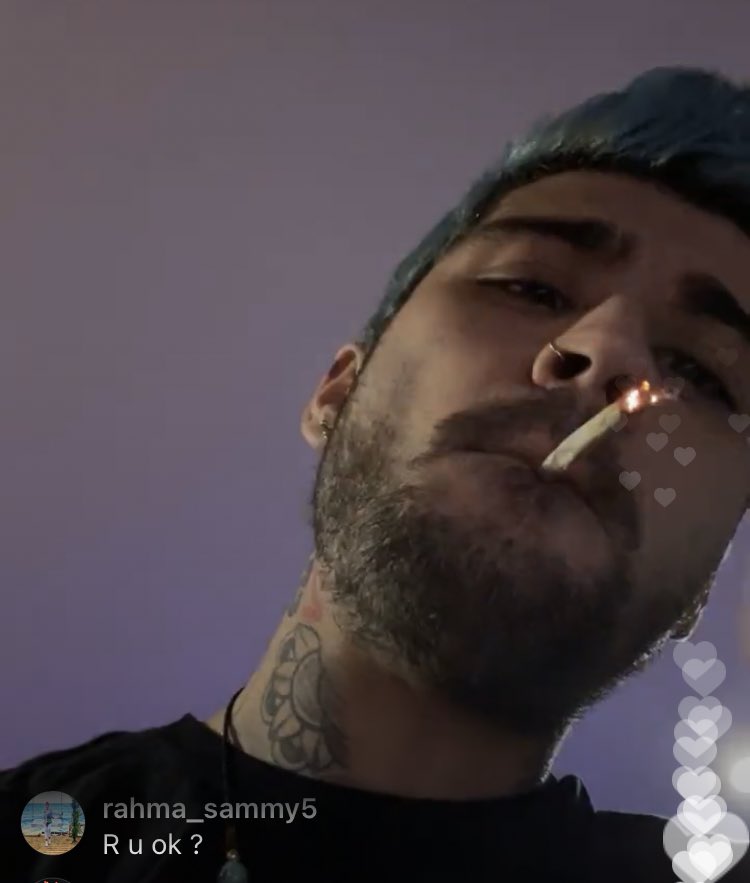 Zayn Malik Smoking And Drinking