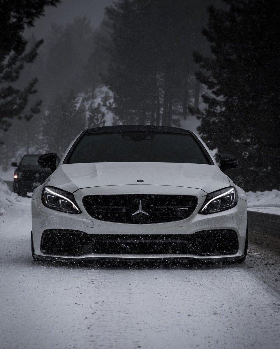 mbmaybachfans's tweet photo. Snow Beast: C205 C 63 AMG CoupΓ©
πΈ: @bornwithcamera
#mercedesbenz #mercedesamg #w205 #c63s #c63samg #c63 #c63amg #c63sestate #c63wagon #mercedesbenzmaybachfans #cclass #ccoupe #c43cabriolet #c43amg #c43coupe #c63cabriolet #c63scabriolet #4matic #w204 https://t.co/LQlsMQw5Gi