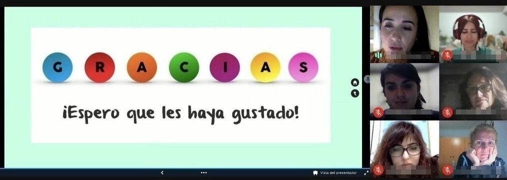 ecoescuela20's tweet photo. 📚El día 14 de enero tuvo lugar la APU “Aprendizaje invertido (Flipped Learning)” con la ponente Lorena Afonso,  para el profesorado del ámbito del @CEP_TenerifeSur en el Aula de Formación de la red CEP⬇️ 
#UCTICEE #FEDER 
#Canarias #TIC #FlippedLearning 
@EducacionCan https://t.co/YmoVih6GlW