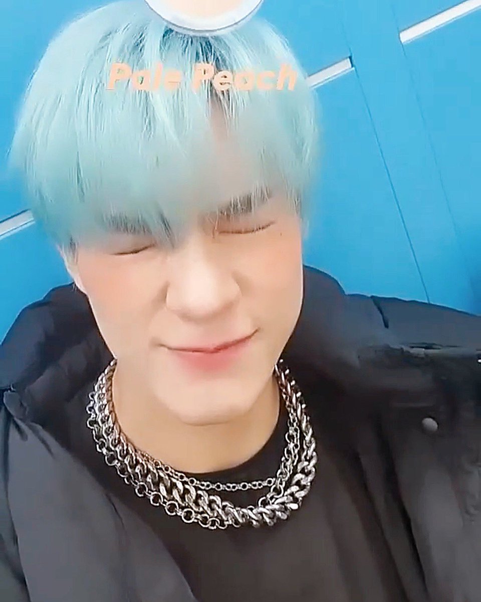 xiaoyan_nct's tweet photo. 😆 ✨ https://t.co/kOD7nNUaX6