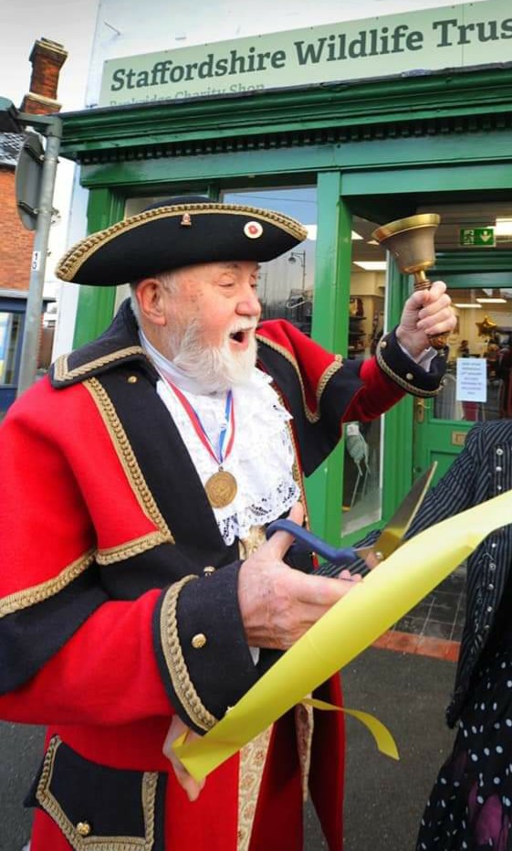 StaffsRCC's tweet photo. The  Community Council of Staffordshire closed a year or so ago , but we couldn't stay silent when we heard of the passing of one of  our dear friends , Bevan Craddock. Worked for the RCC for well over 20 years and was a vital part of Staffordshire communities . RIP Bevan https://t.co/N00qkHrzJR