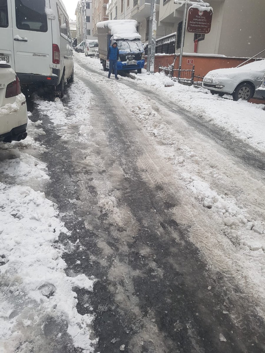 ozro_der's tweet photo. Farklı illerimizde kar yağışı sebebiyle sorunlar yaşanmakta.Engelli çocuklarımızı unutmayıp özel eğitim ve reh. mer. yüz yüze eğitime ara veren @SakaryaValiligi ve @tcbartinvalilik teşekkür eder;@AnkaraValiligi,@TC_istanbul ve diğer valiliklerimizden aynı hassasiyeti beklemekteyz https://t.co/xhPqwJu0Ga