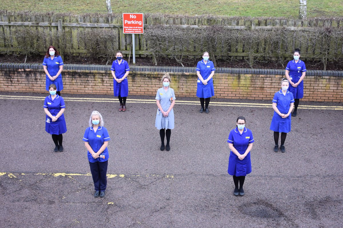HullMaternity's tweet photo. Meet The Bluebell Continuity of Carer Team @Lorrain73758732 @mcareetrixie @TeamCMidO @Ward05Ward11 https://t.co/EAqt6Hoei9