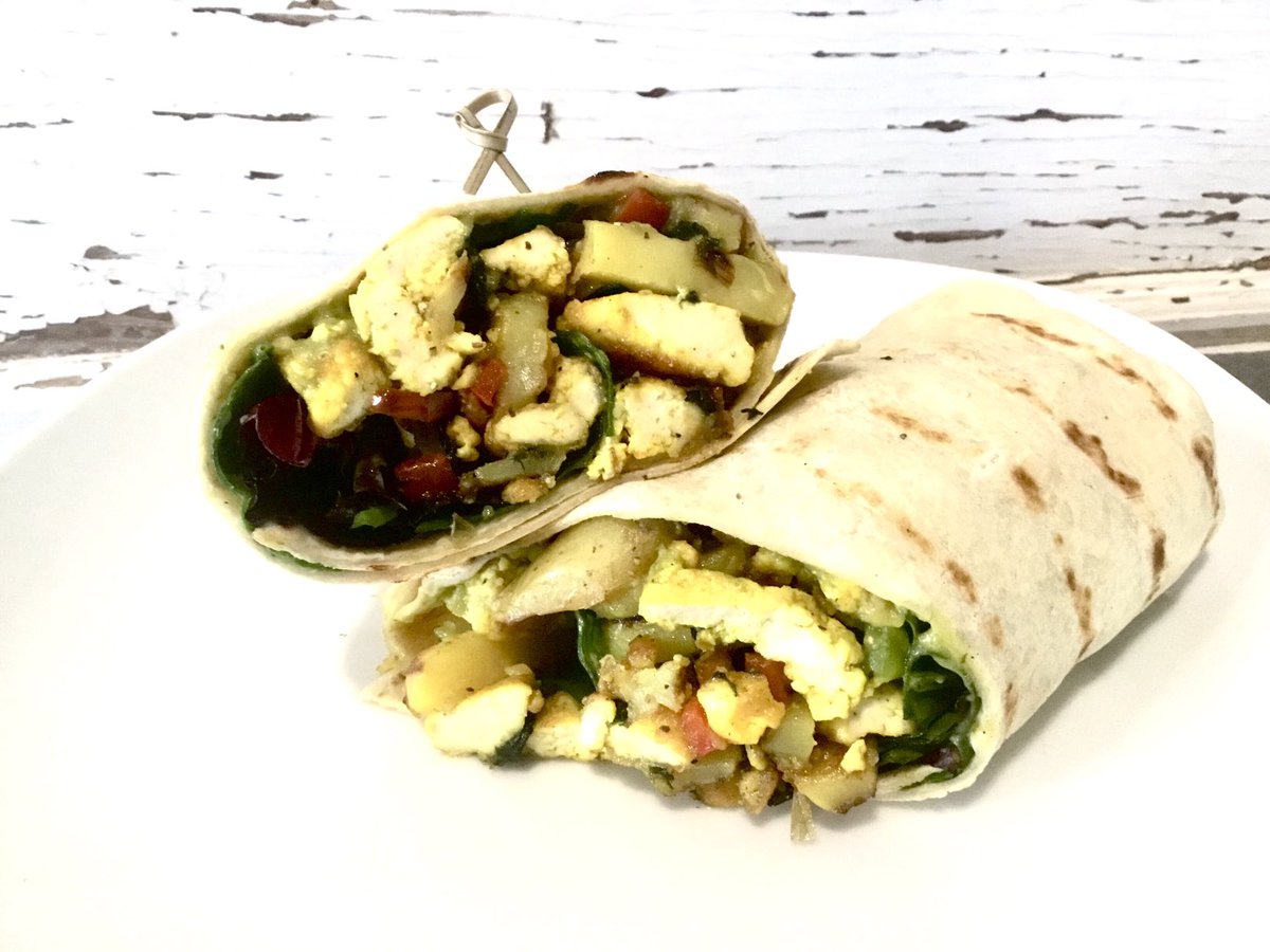 Callicoon_Kitch's tweet photo. 🌞🍴”SUNDAY SELLOUT”🌞🍴...OUR COUNTRY TOFU SCRAMBLE W/BABY FINGERLING POTATO/ORGANIC BABY SPINACH AND PEPPERS ON A GRILLED WRAP IS FINISHED WITH A CREAMY TAHINI DRESSING AND A DRIZZLE OF MAPLE SYRUP...A 2021 RISING STAR FOR SURE⭐️ https://t.co/DuO0sYSEPF