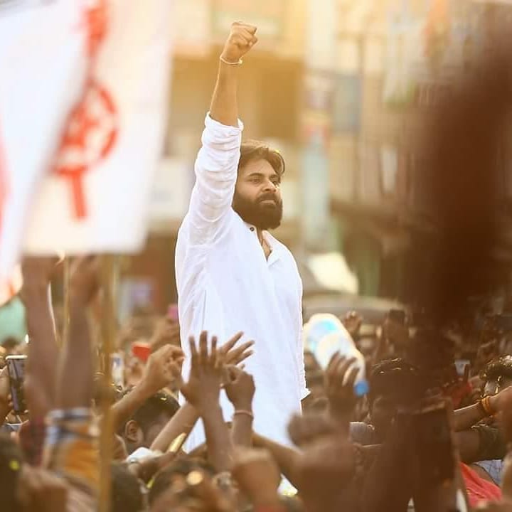 Compilation of janasenani pics **Thread** ------>>>>> (Offline pics) @PawanKalyan 