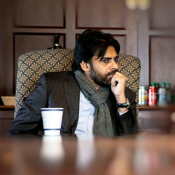 Compilation of janasenani pics **Thread** ------>>>>> (Offline pics) @PawanKalyan 