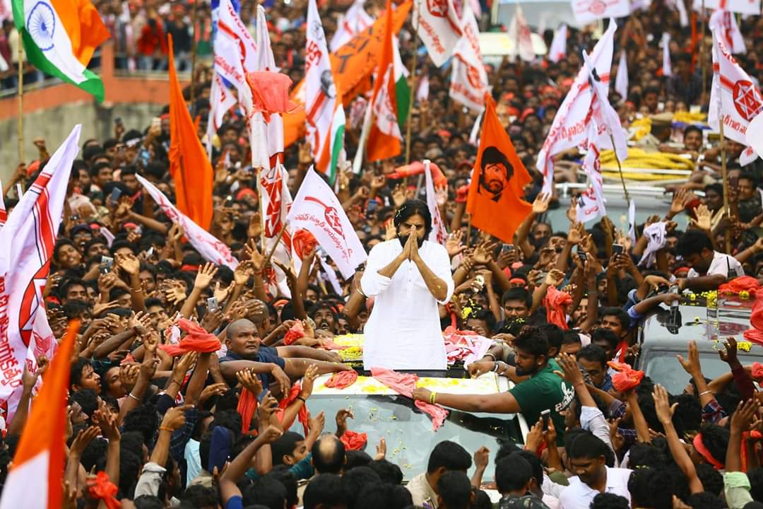 Compilation of janasenani pics **Thread** ------>>>>> (Offline pics) @PawanKalyan 