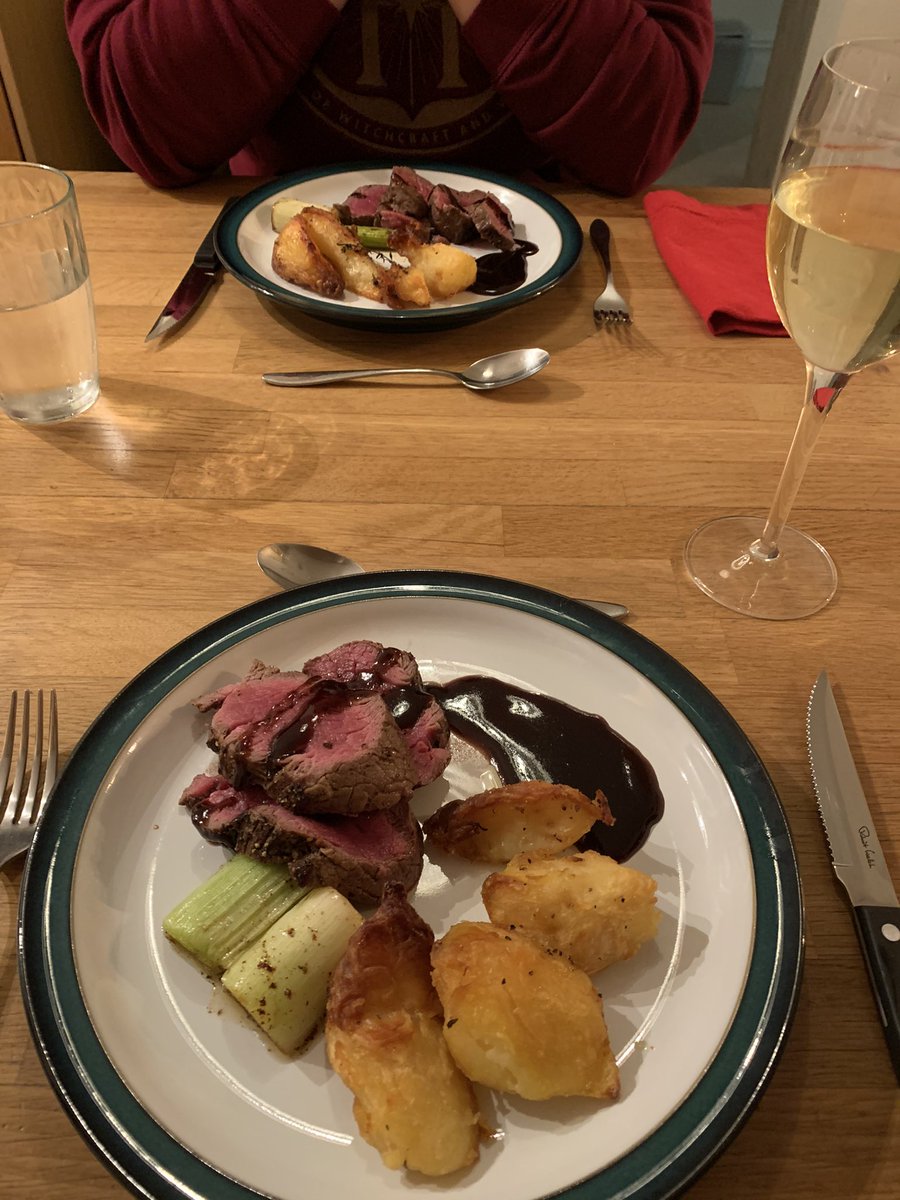 DocGRennie's tweet photo. Oh forgot the pics! #SillyMe #PigCheeks #Chateaubriand #StickyDatePudding https://t.co/GrgdNg9CCC