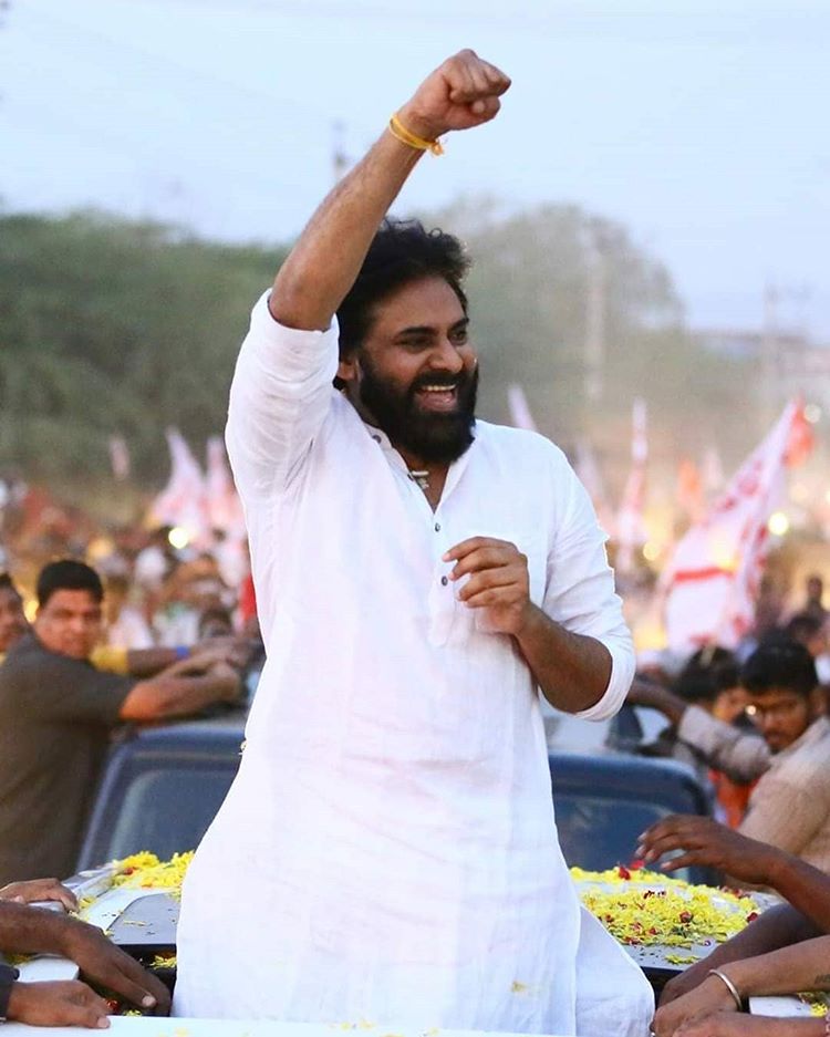 Compilation of janasenani pics **Thread** ------>>>>> (Offline pics) @PawanKalyan 