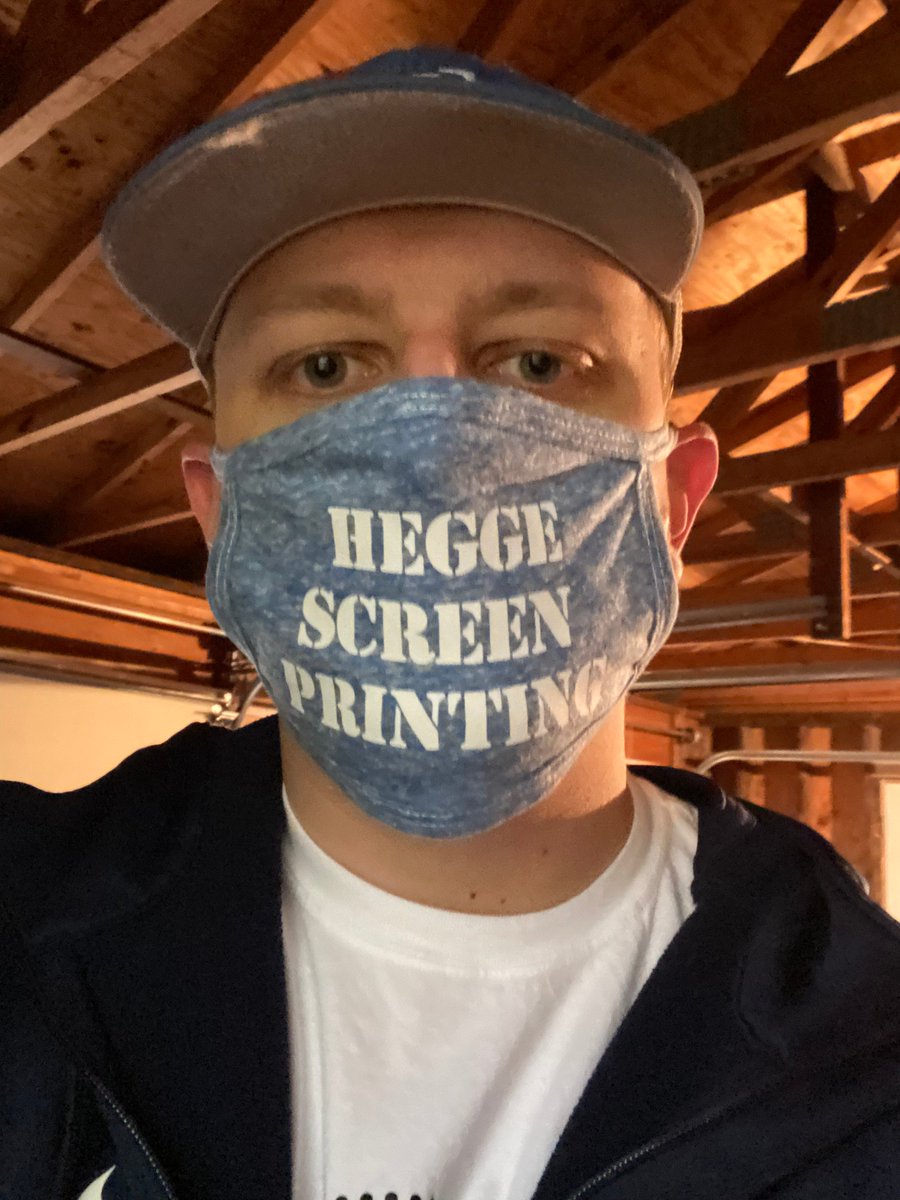 Happy Monday mornin' everybody. Nothing like some coffee and t-shirt pressing to start the week. Hope it's a great day #selfiegang👕 😊