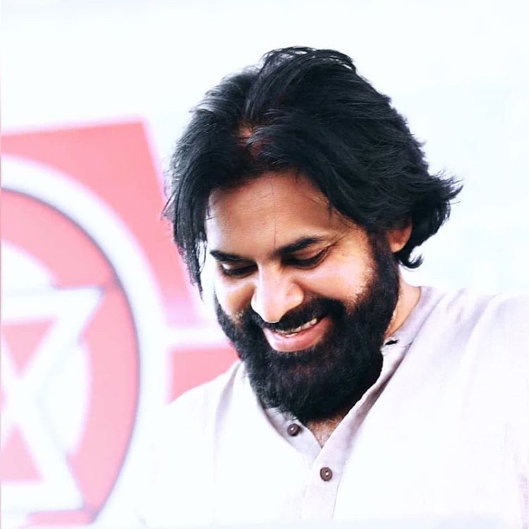 Compilation of janasenani pics **Thread** ------>>>>> (Offline pics) @PawanKalyan 