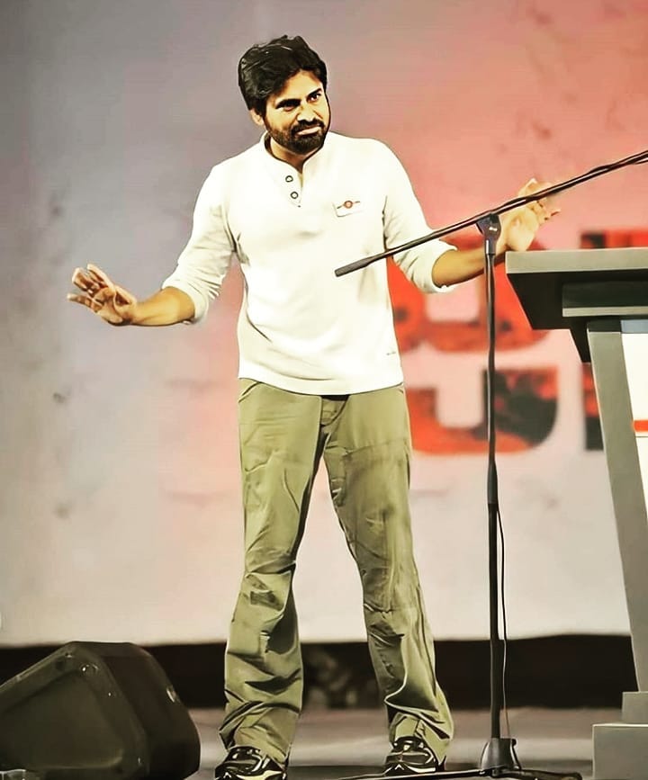 Compilation of janasenani pics **Thread** ------>>>>> (Offline pics) @PawanKalyan 