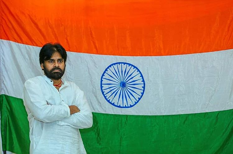 Compilation of janasenani pics **Thread** ------>>>>> (Offline pics) @PawanKalyan 