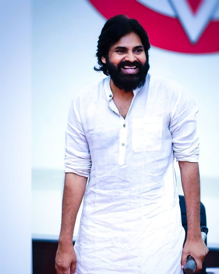 Compilation of janasenani pics **Thread** ------>>>>> (Offline pics) @PawanKalyan 