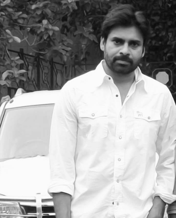 Compilation of janasenani pics **Thread** ------>>>>> (Offline pics) @PawanKalyan 
