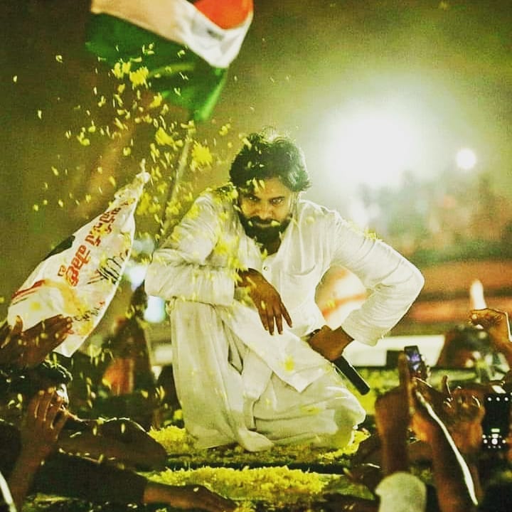 Compilation of janasenani pics **Thread** ------>>>>> (Offline pics) @PawanKalyan 