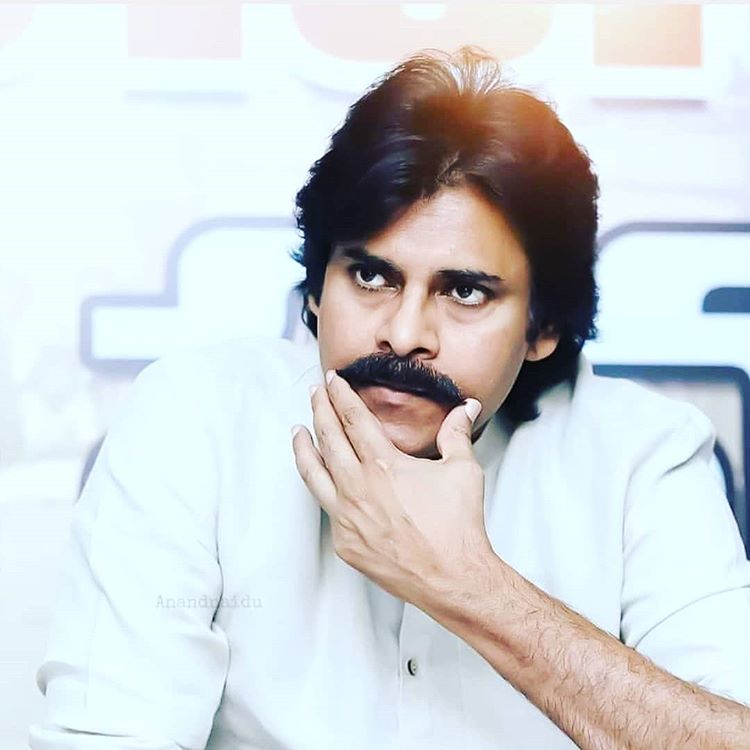 Compilation of janasenani pics **Thread** ------>>>>> (Offline pics) @PawanKalyan 