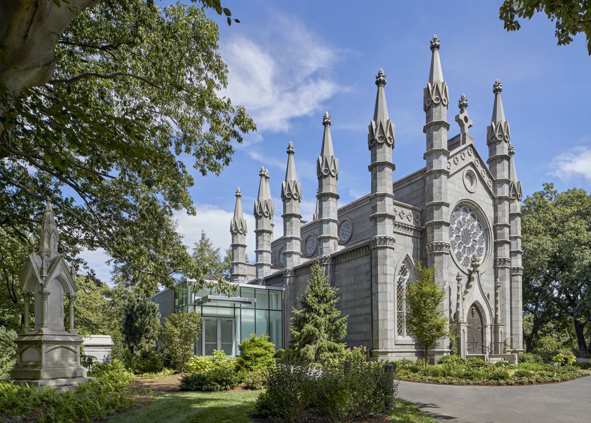 HalvorsonDesign's tweet photo. @MountAuburnCem's Bigelow Chapel expansion by @William_Rawn is a finalist for the @BSAAIA Harleston Parker Award! Vote for your favorite in the People's Choice Award #HPark20 https://t.co/Fdg9RDuYKR