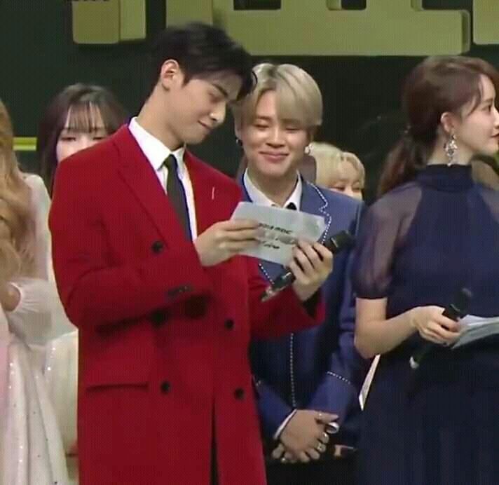 A collab between Padding squad and 97' liner squad...Jimin and Eunwoo