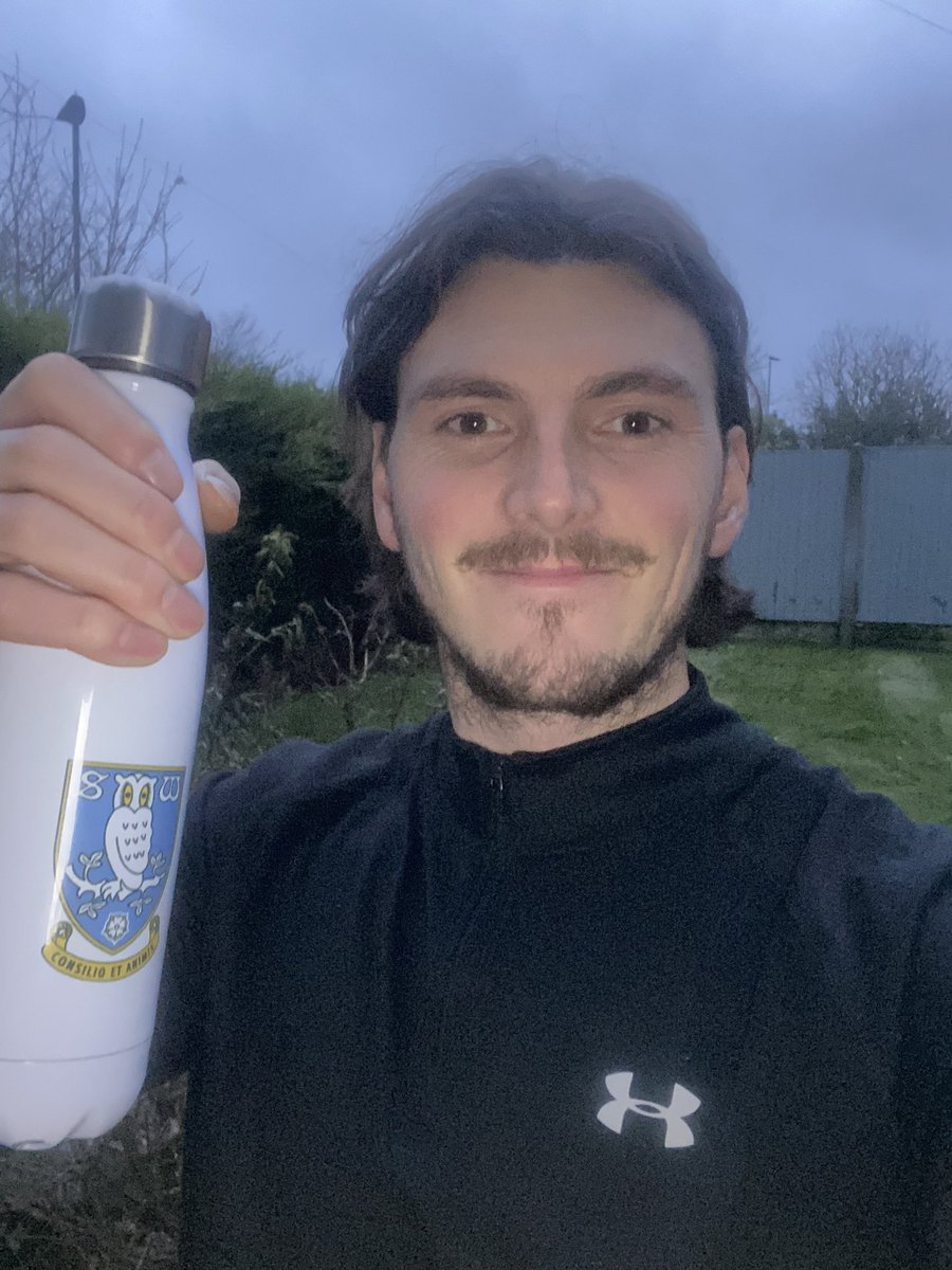 RobertLudlam2's tweet photo. First HIIT session ✅😰💪🏼 I’ve pledged to take part in 15 hours of physical activity before half term (the equivalent of 30mins every day) representing the teachers at @springsacademy1 Just go to https://t.co/nSzis5oBGN to get involved 👍🏻 P.S. keep hydrated with this great flask https://t.co/yEE0TI6KFa