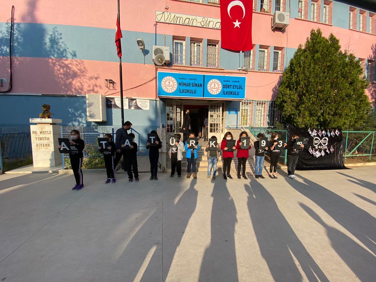 ilkokulu_mimar's tweet photo. 10 Kasım 
#sarigoldeegitim
 
@mdikici45

@tcmeb

@SarigolMEM

@ademcelik45

@il_mem_45

@ziyaselcuk

@EbAveyn

@ilkokulu_mimar https://t.co/ZYsAYhFQ4A