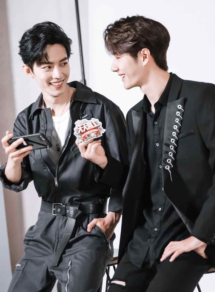 A friendship, that made us loose it all...Xiao Zhan x Wang Yibo