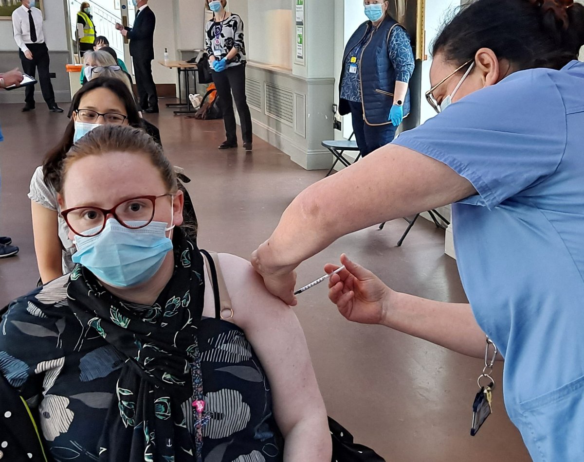 EKHUFT's tweet photo. Huge thanks to @KentCricket for offering The Spitfire Ground as a venue to vaccinate health and social care staff.
The first people were vaccinated today, with hundreds more booked in to get their jab. 
Sophie Hammond was first in the queue - read more:
https://t.co/GHgaSfP3mt https://t.co/EGWrGzjyqr