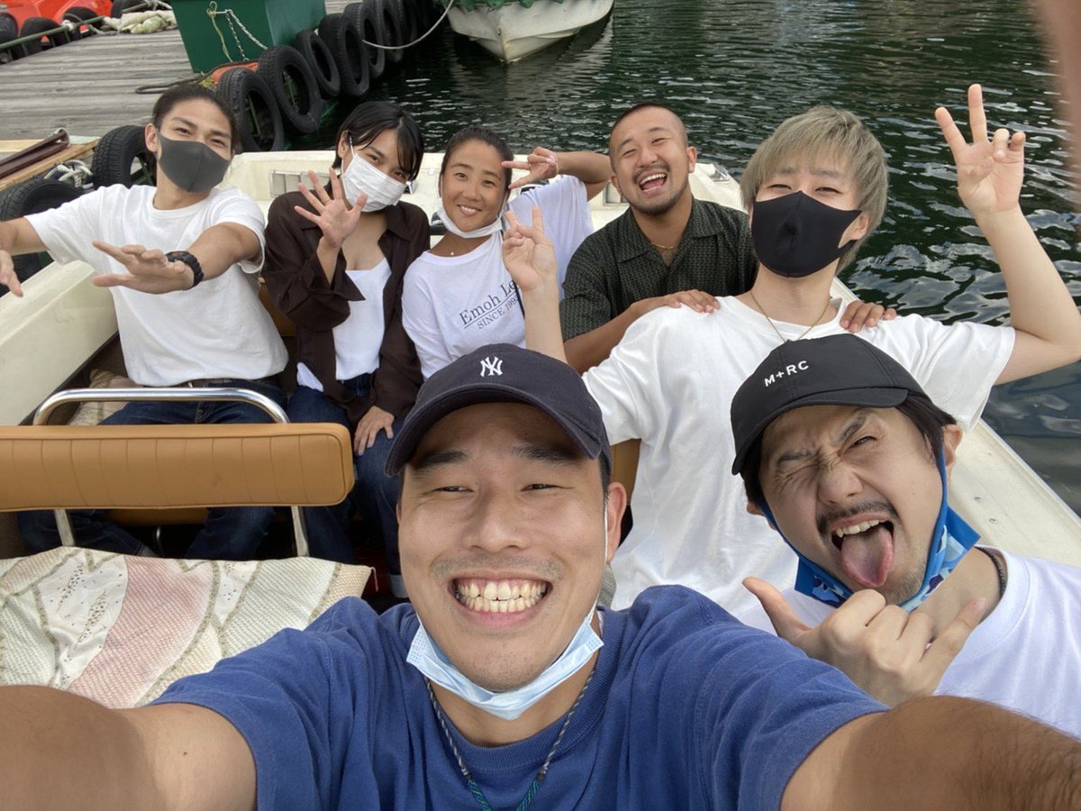 toshiki0121gt's tweet photo. 本日もツイキャスありがとうございました
Kenshinが見にきてくれて、完全にこれが音楽だ!と言わんばかりのセトリになりました笑
ありがとう林街
最後はたくじとだいさん
3人で過ごしたあの時間は、もう何にも変え難いですね
愛してるよ
また会いましょう
またみんなでバカしようね
18/365 https://t.co/oylaWSuKIe