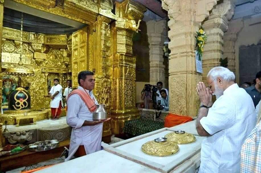 SunilPatil_BJP's tweet photo. માનનીય પ્રધાનમંત્રી શ્રી નરેન્દ્રભાઇ મોદીજી સાહેબને સોમનાથ મંદિર ટ્રસ્ટનાં અધ્યક્ષ બનવા માટે હૃદયપૂર્વક અભિનંદન  પાઠવું છું અને વંદન કરું છું. 
@narendramodi https://t.co/0FYy7pZRP3