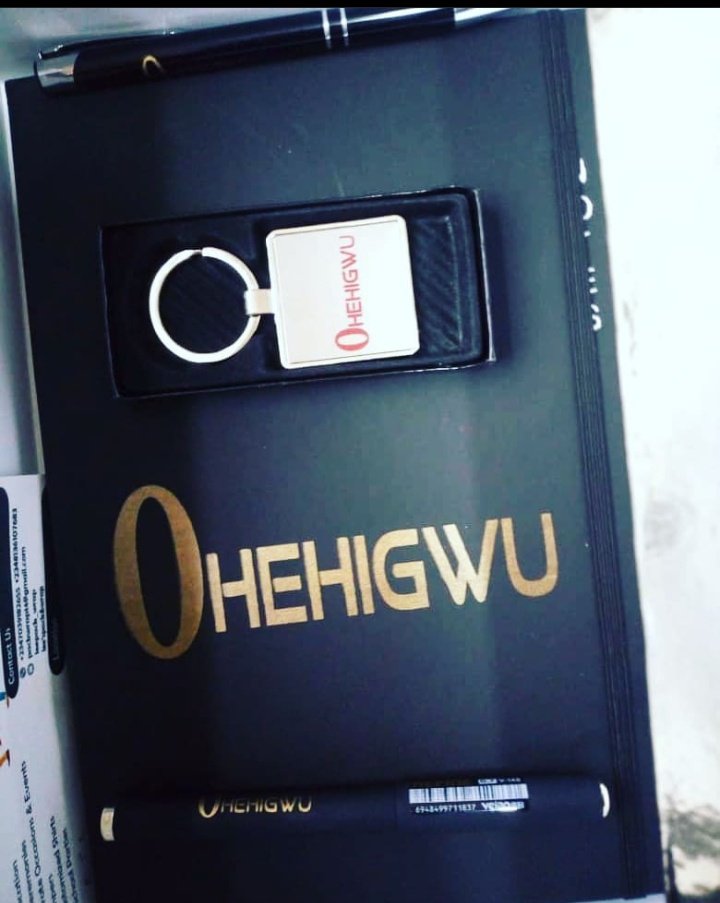 WrapLee's tweet photo. @IamEtubo Treat your kids and loved ones to an amazing valentine.
Below are some of our gift ideas.
Kindly retweet 🙏 😊 ☺ 
DM OPEN
Location: Abuja

1st Frame: 12,000
2nd frame: 12,000
3rd frame: 10,000
4th frame:  12,000 https://t.co/iC7EkZLJmb