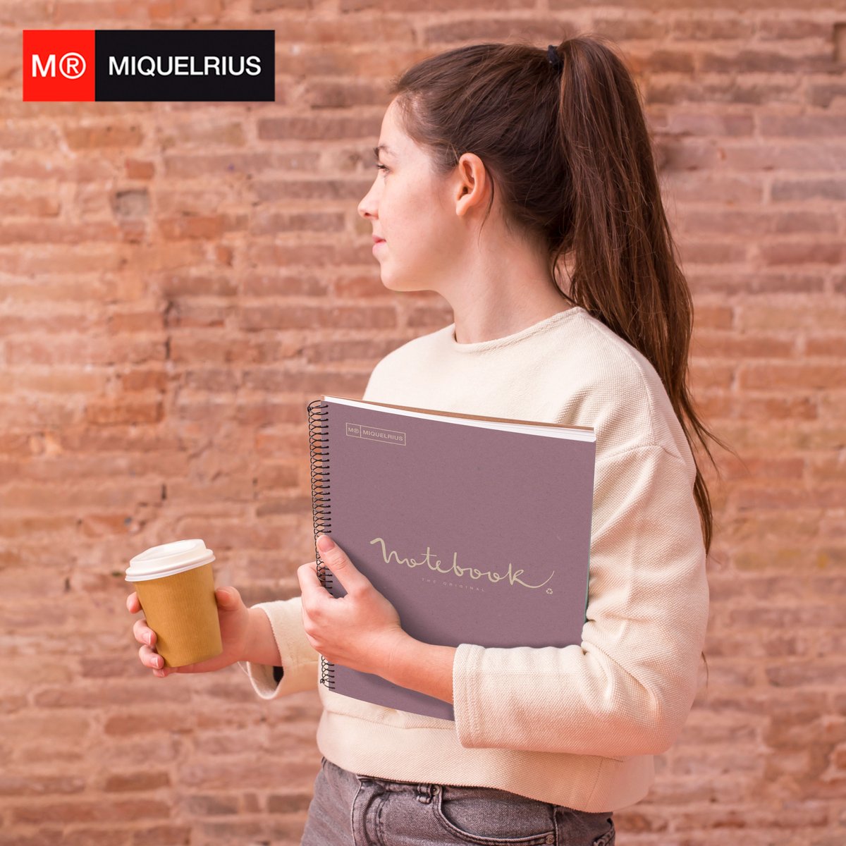 En #miquelrius apostamos por la sostenibilidad y año tras año creamos nuevos cuadernos reciclados que son 100% respetuosos con el medio ambiente🌍. 

Conoce toda nuestra gama de productos  reciclados en nuestra web ♻.