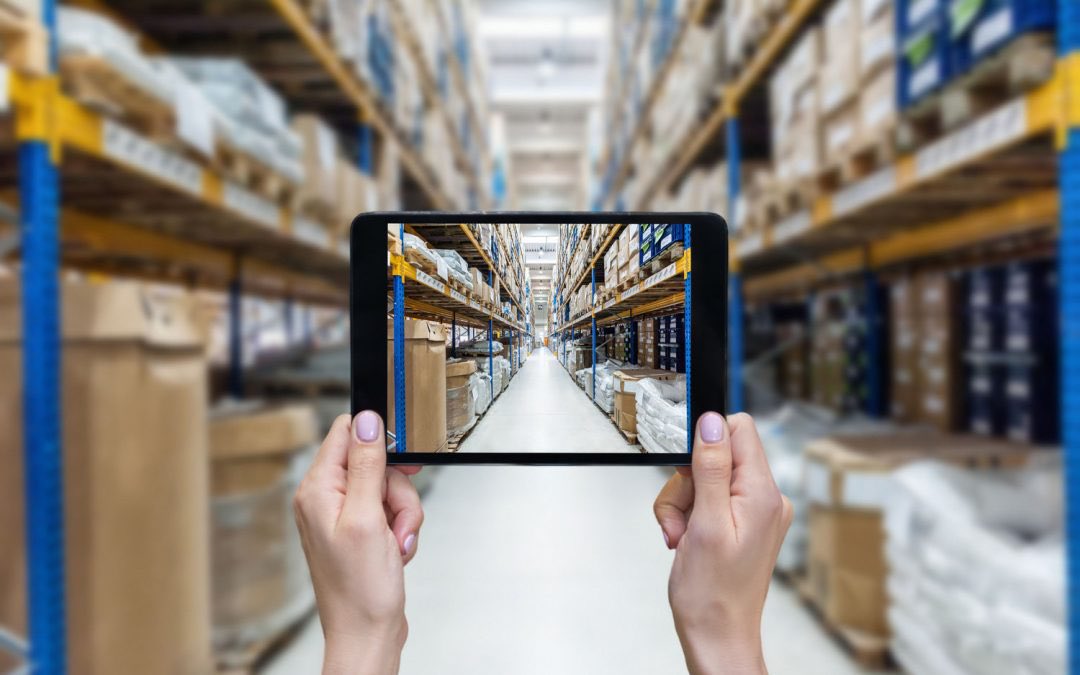 AASCouriers's tweet photo. Looking at outsourcing your #ecommerce fulfilment and delivery network? Call us on 020 8844 0805! 🤓🛒💻 #courier #logistics #worldwide https://t.co/2xT6jY6v1r