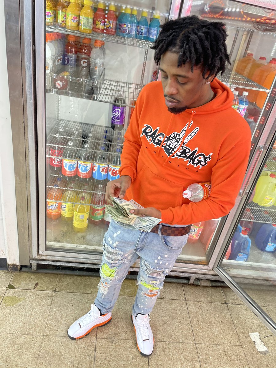 iam_Maclyfe's tweet photo. 🧡🧡🧡🧡 https://t.co/0delYJE6xj