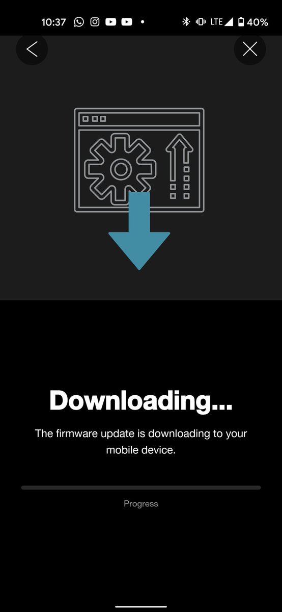 tsd_reviews's tweet image. It's been stuck like this for the past one hour. I have not been able to update my Skullcandy crusher evo ever since I got them. @skullcandy kindly address this issue as many others are facing the same problem.  #skullcandy #crusherevo #skullcandyheadphones