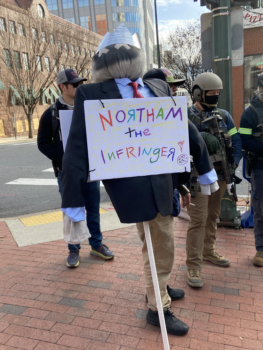 a gubernatorial effigy