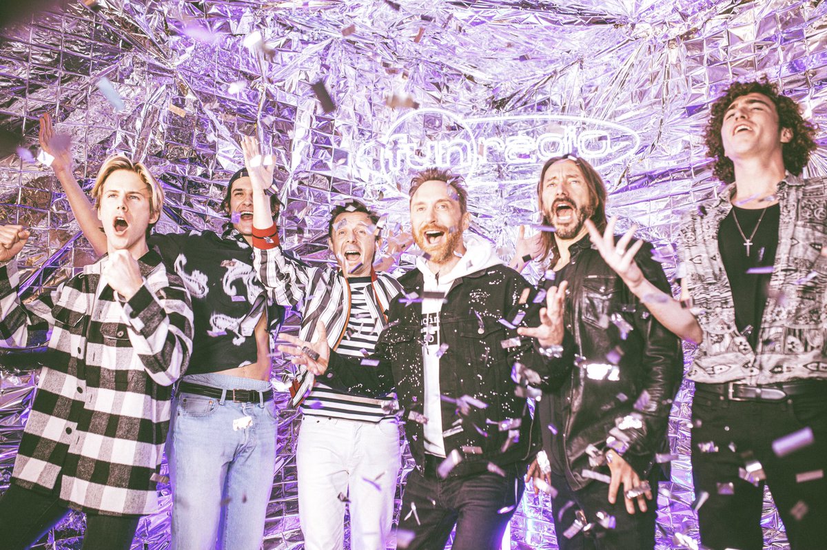 Martin Solveig (@martinsolveig) on Twitter photo Un grand merci <a href="/funradio/">Fun Radio Belgique</a> pour cette soirée #FunRadioLiveStreamExperience, depuis l’Accor Hotel Arena, avec une production et une énergie exceptionnelles 🥳 Un grand merci <a href="/funradio/">Fun Radio Belgique</a> pour cette soirée #FunRadioLiveStreamExperience, depuis l’Accor Hotel Arena, avec une production et une énergie exceptionnelles 🥳