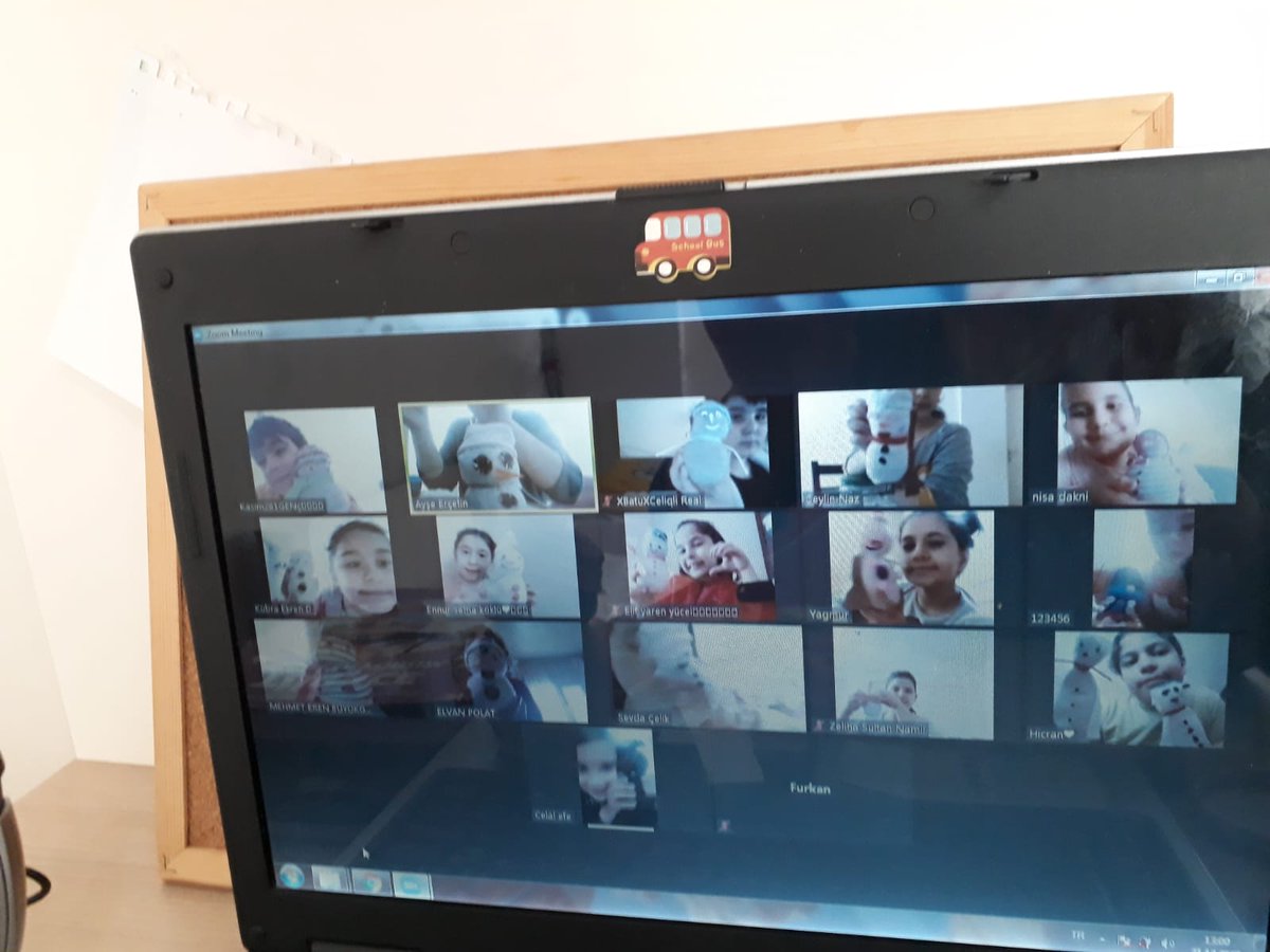 eylul_bes's tweet photo. #alasehirdeeğitim okulumuzun öğretmeni Ayşe Erçetin ve öğrencilerin çalışmaları .@gunes4545
@yasemor_yasemin @abdullahucgun33 @alasehirmem @il_mem_45 @mdikici45 @ziyaselcuk https://t.co/qVn4VIstnu