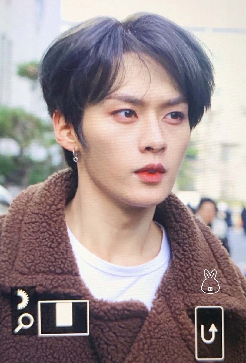pictures i can't believe exist because they are too perfect to be real 

a thread
