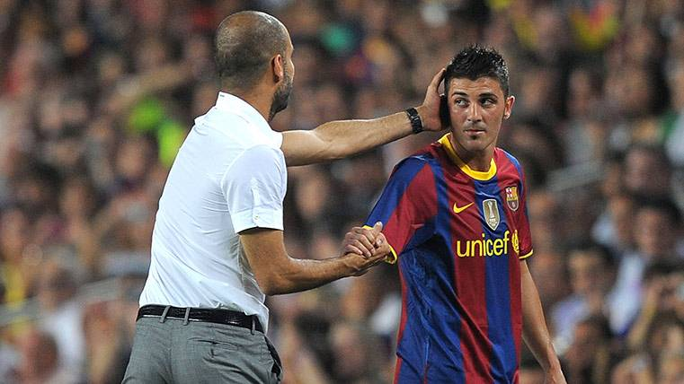 “Guardiola is one of the greatest coaches in the history of football and I feel proud to have worked with him. His style is to have the ball, try to be offensive and attack, and when you lose the ball you have to recover it as soon as possible.”– David Villa