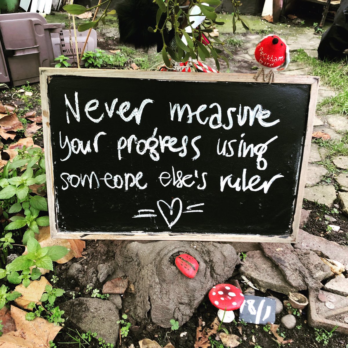 peckhambird's tweet photo. #nevermeasure #yourprogress #someoneelse #ruler #beyou #authenticity #staykind #beyoutiful #kindness #wishing #everyone #light #love #laughter and #joy in your dear #hearts 🌈❤️ https://t.co/KKwVQrXMgG