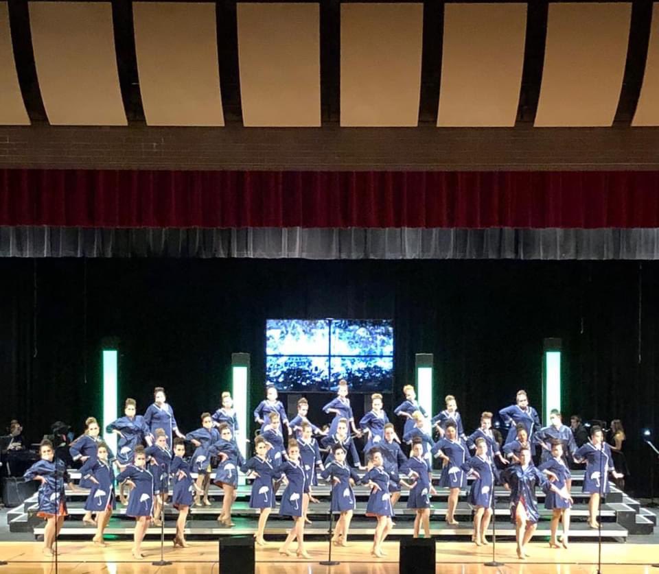 chestertonshow1's tweet photo. Our Home Showcase was this past Saturday - it felt great to be on stage in front of our biggest fans (parents) doing what we love again. Even with COVID restrictions, we had the best time!  We ❤️ you! #chsdrifters #chssandpipers #wearechesterton #weathergirls #royalty https://t.co/SOIaoNy7rT