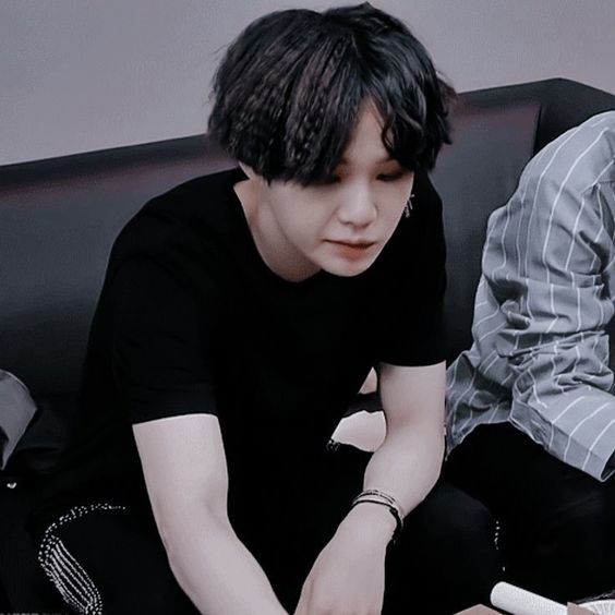 - Yoongi being the most precious boy a thread; #YOONGI  @BTS_twt