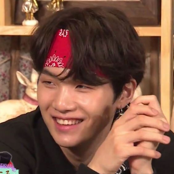 - Yoongi being the most precious boy a thread; #YOONGI  @BTS_twt