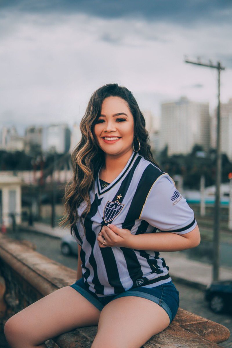 Nicole 🖤 tweet media