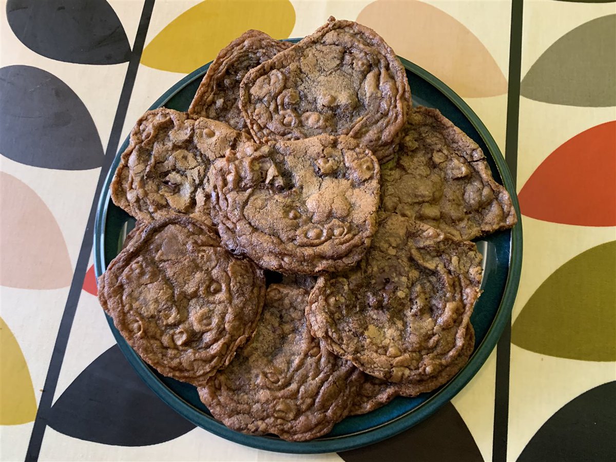 DurhamHighSch's tweet photo. Last week saw the launch of the Sixth Form Great Cook-Off Challenge.
The first task was to make a Sweet Potato and Chickpea Curry π₯ and some Chocolate Chip Cookies πͺ.
Here are some of the entries. Delicious! π΄
#DHSatHome #BeYourBest https://t.co/kMtliuHuNk